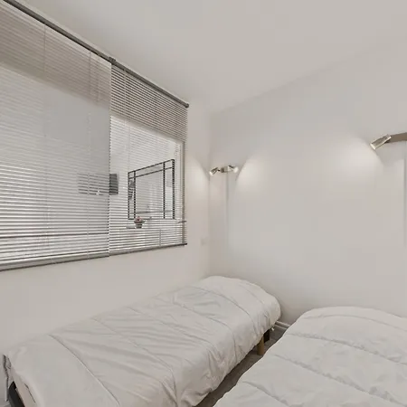 Vue - Pour 2 Adultes 2 Enfants Apartment