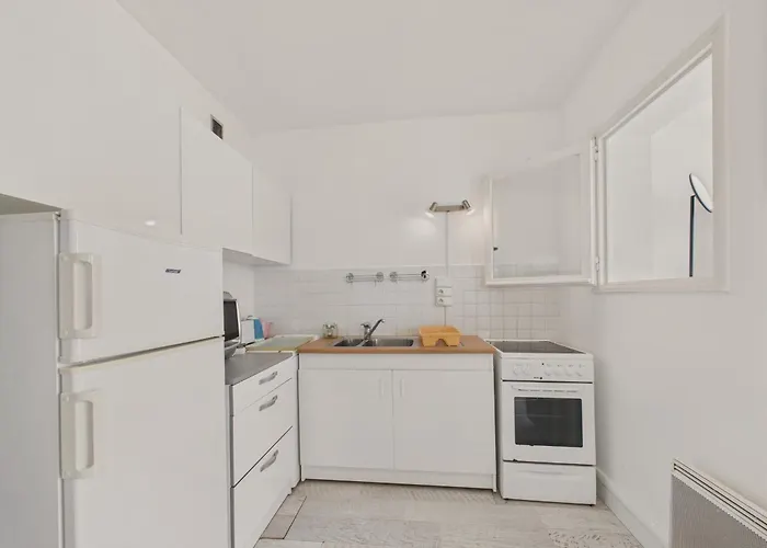 公寓 Vue - Pour 2 Adultes 2 Enfants 莱萨布勒-多洛讷